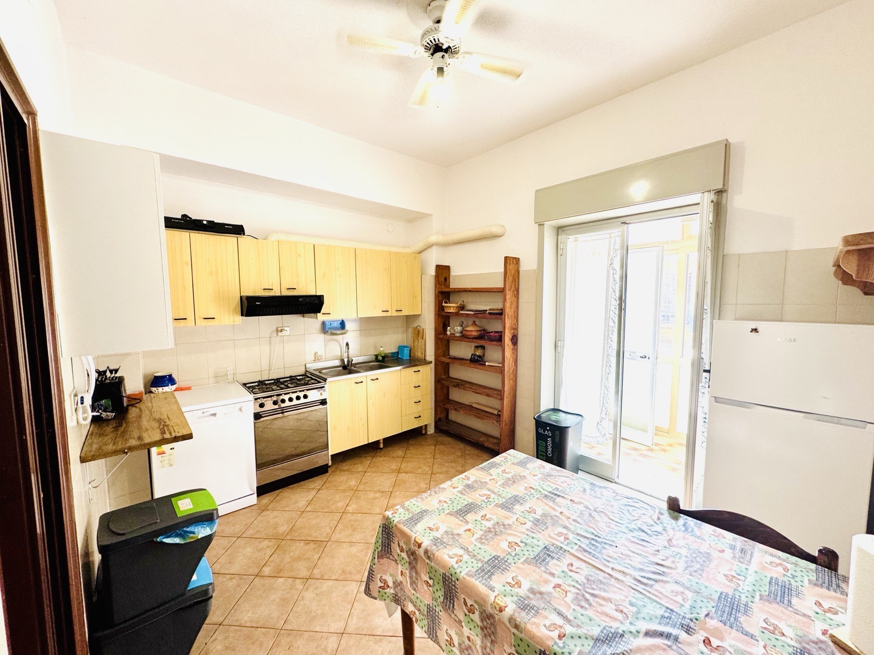 Casa Parisi fully equipped kitchen